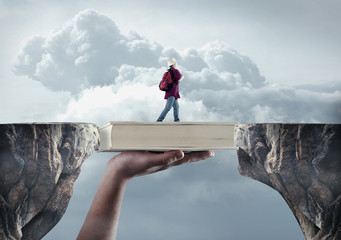 梦见一个妈妈领着她女儿的预兆